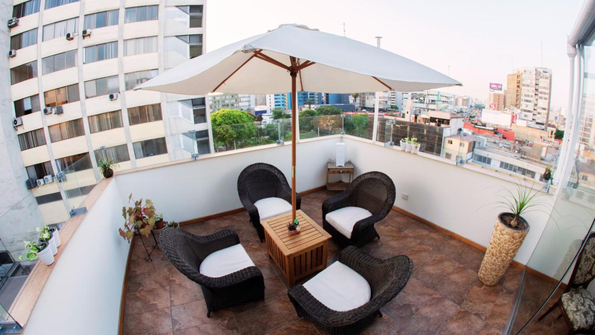 Atrium Miraflores Hotel Лима Стая снимка