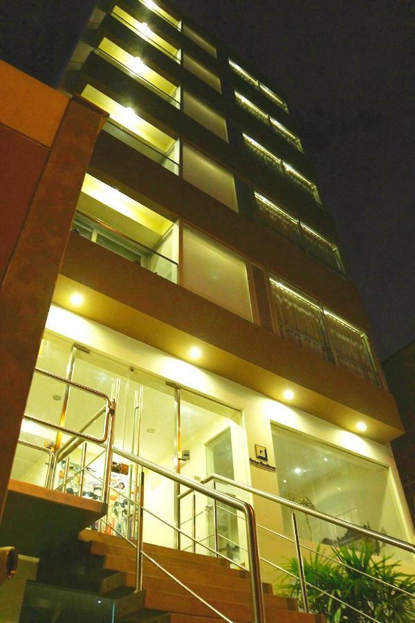 Atrium Miraflores Hotel Лима Екстериор снимка